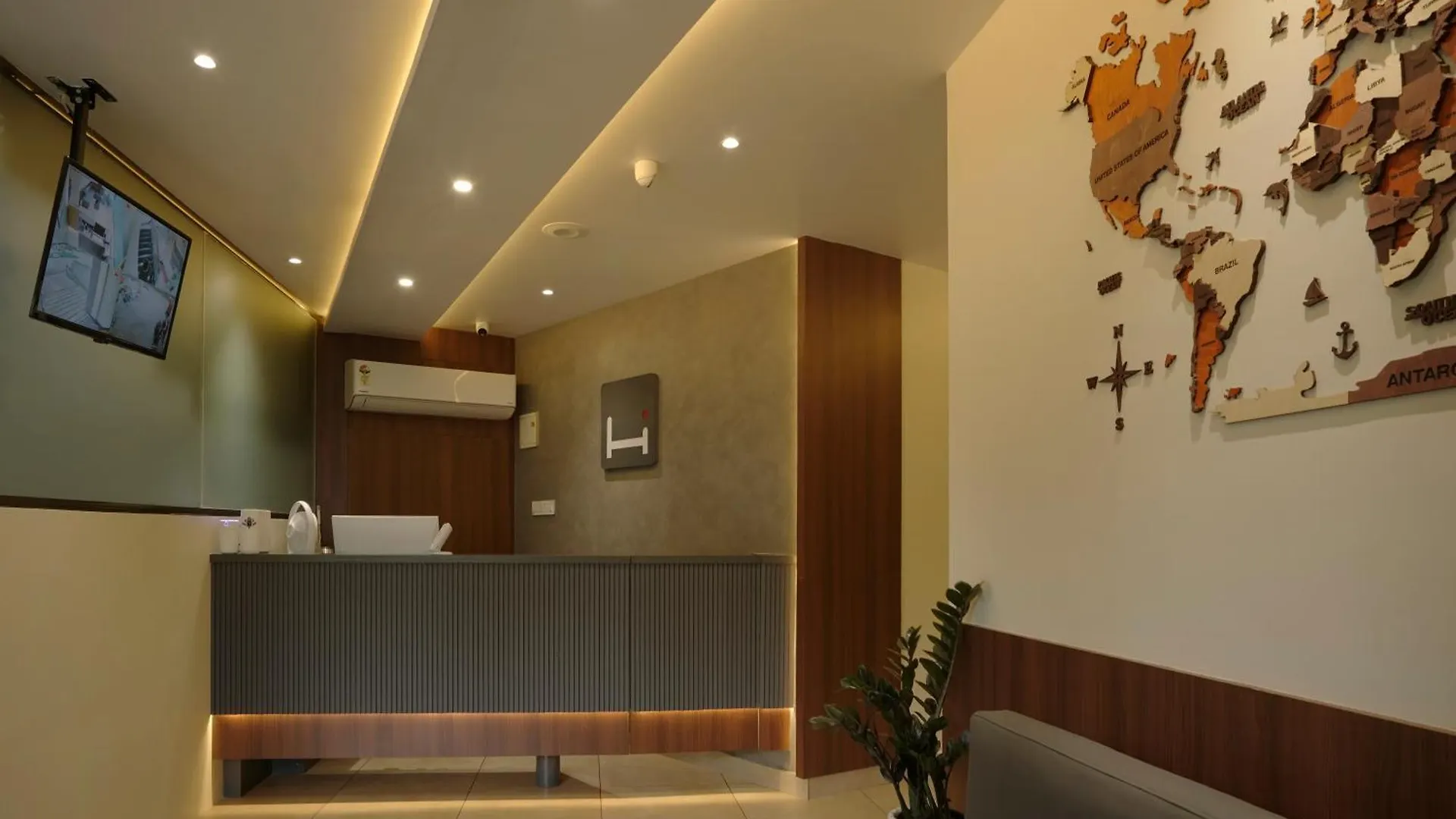 Hotel Halifax Inn Bekal Town